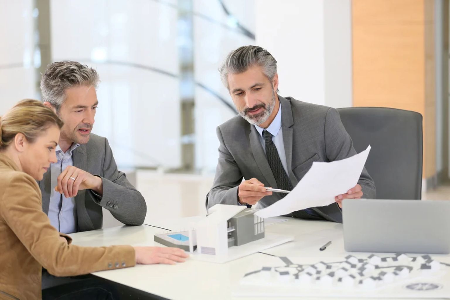Buying Vs. Starting A Dental Practice: What’s The Right Move Financially?